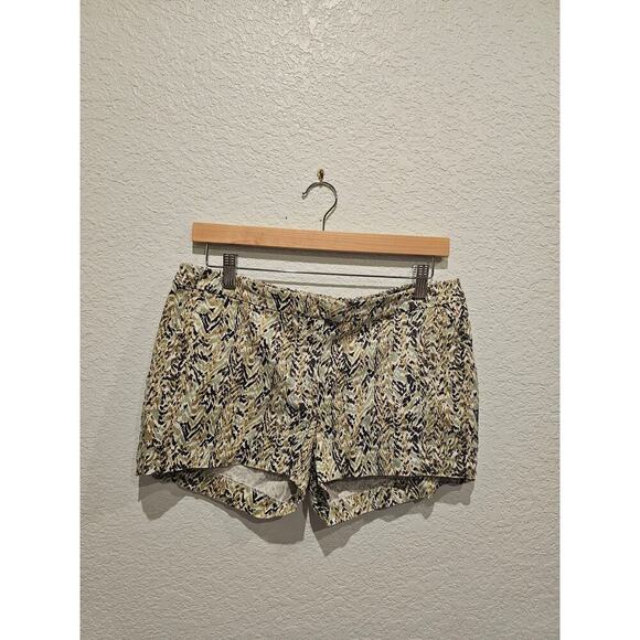 H&m floral print shorts sz 10 - Picture 1 of 3
